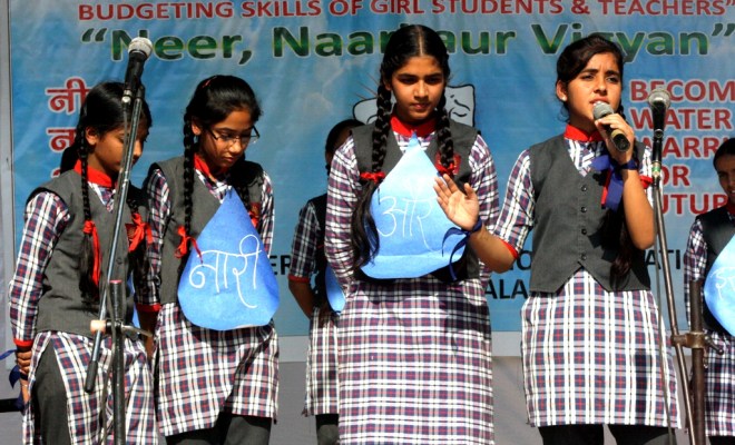  Neer Naari Aur Vigyan project educates school kids on water conservation