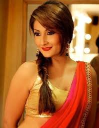  Urvashi Dholakia’s Trending Now