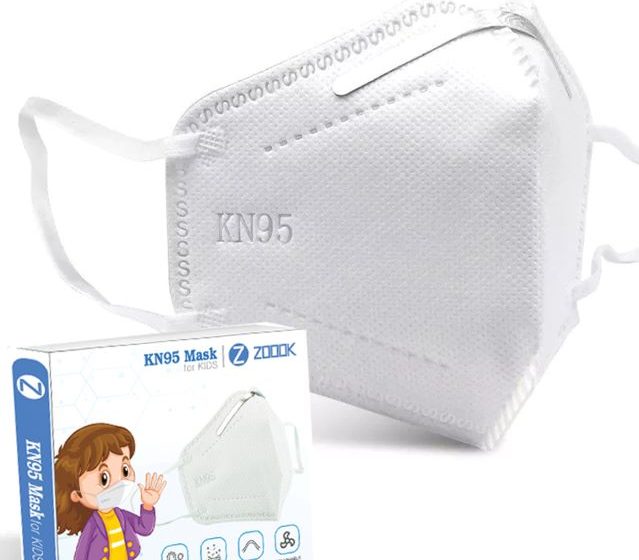  Four-layered ZOOOK KN95 face mask for kids