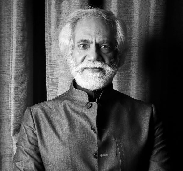  KVIC appoints design and fashion icon Sunil Sethi as advisor