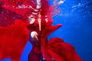 underwater fashion photographer Kriti Bisaria