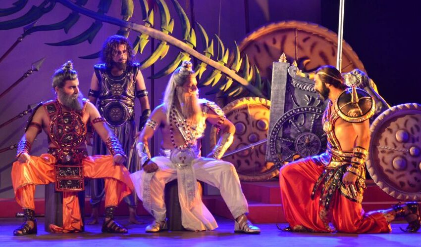  Nitish Bharadwaj once again plays Lord Krishna in Hindi play ‘Chakravyuh’