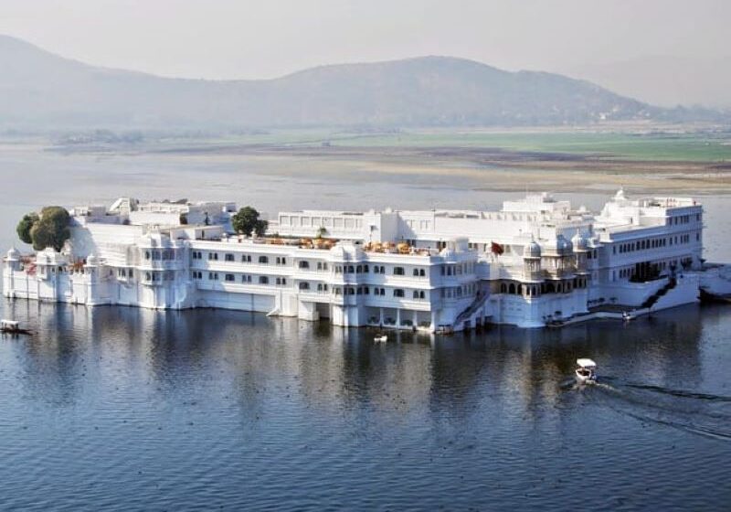  Why Udaipur is a favourite spot for destination weddings