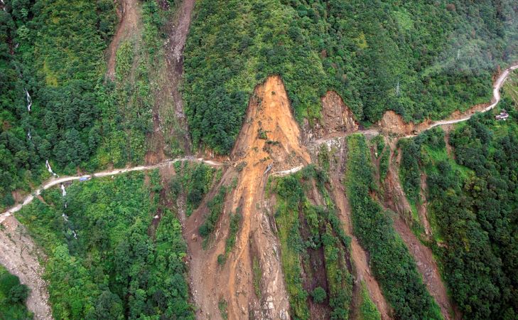 himalayan landslides