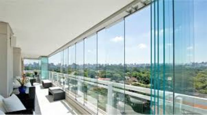  Fenestration glasses ensure optimal performance in hotels, resorts