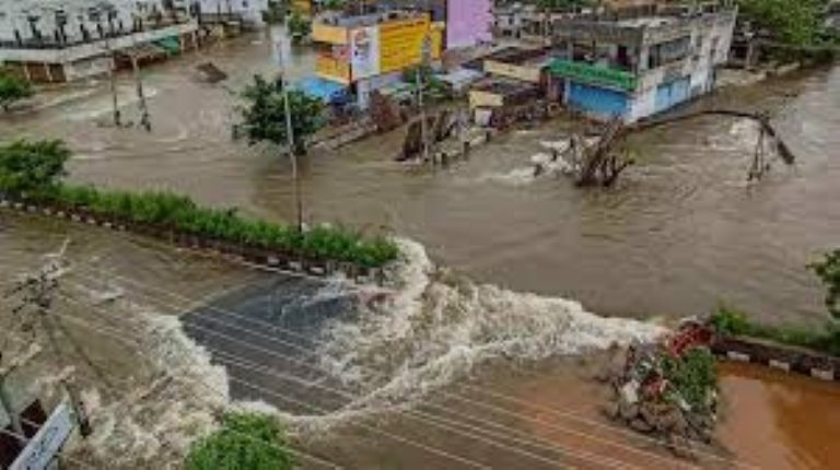  Cities Underwater – How Infrastructure Failures Swamp Pune and Mumbai