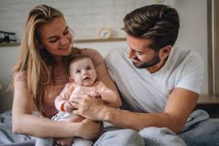  Couples Choosing Delayed Parenthood in the Modern Age