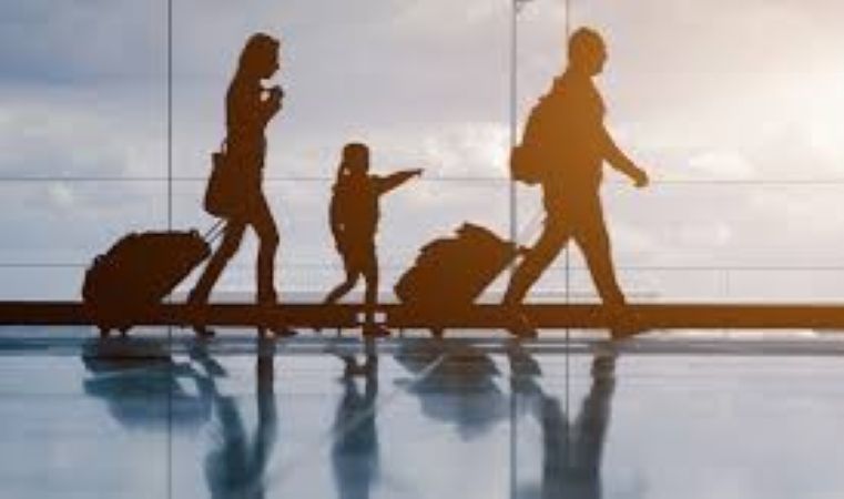 Record-Breaking Crowds Anticipated for Year-End Travel